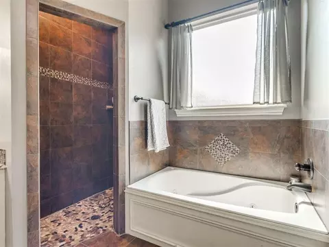 2101 Newbrook Dr, Edmond, OK 73003 photo 33