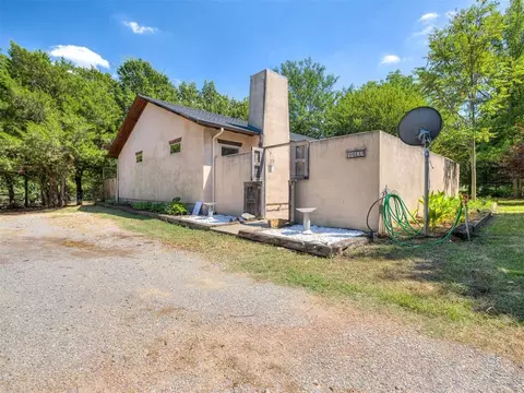 4102 Cramer Rd, Spencer, OK 73084 photo 2
