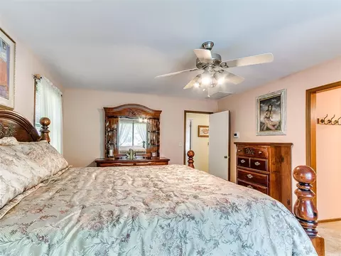 1050 S May Ave, Guthrie, OK 73044 photo 29