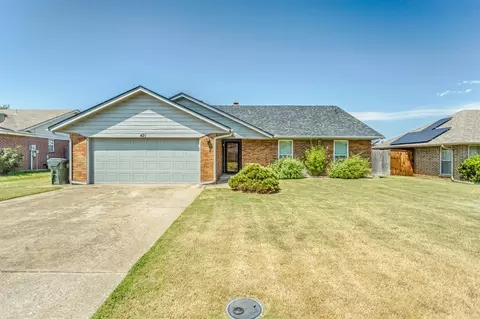 421 Blue Spruce Dr, Oklahoma City, OK 73130