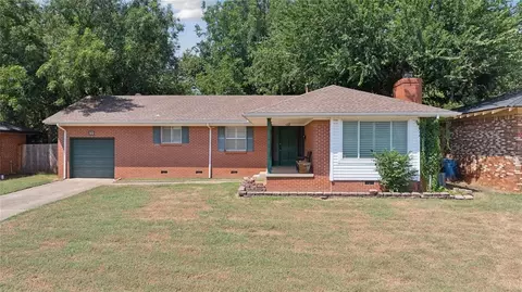 323 E 14 Th St, Edmond, OK 73034