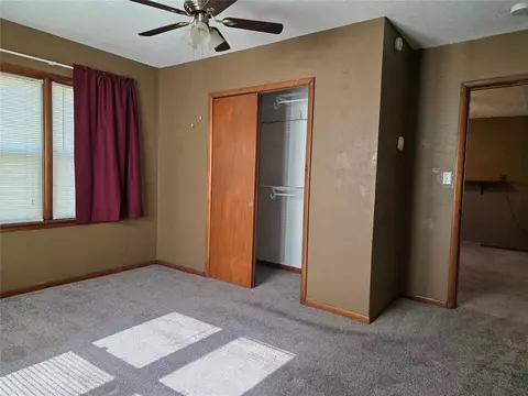 1119 S 5th St, Chickasha, OK 73018