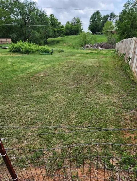200 E Van Buren St, Purcell, OK 73080 photo 8