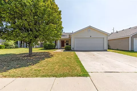 2405 Poppy Ln, Norman, OK 73069