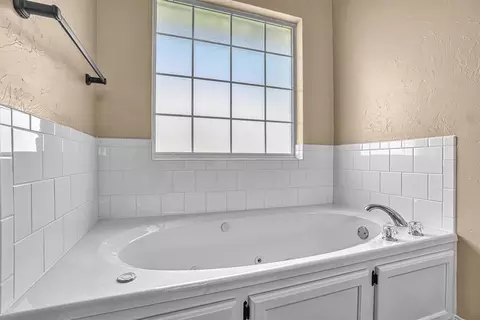 504 N Quail Run, Altus, OK 73521 photo 19