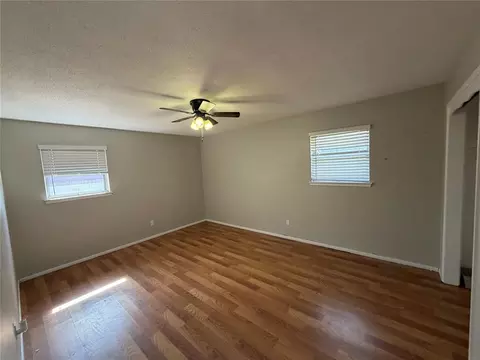 Bedroom - 2201 N Mueller Ave, Bethany, OK 73008 photo 2 of 2