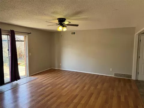 Living - 2201 N Mueller Ave, Bethany, OK 73008 photo 2 of 2