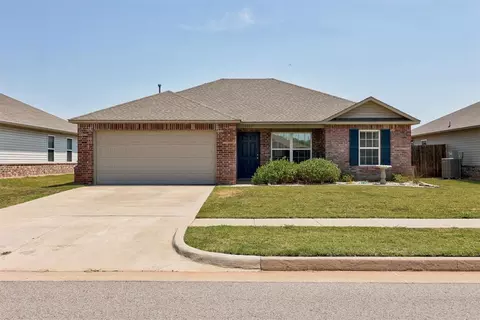 1413 Sandstone Dr, Noble, OK 73068