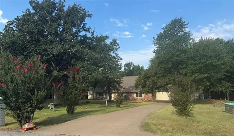 2809 Dogwood Dr, Edmond, OK 73013 photo 3