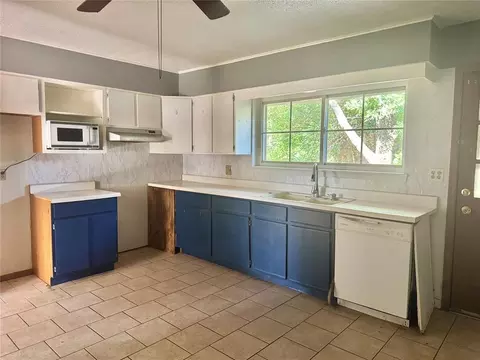2809 Dogwood Dr, Edmond, OK 73013 photo 10