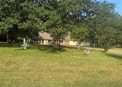 2809 Dogwood Dr, Edmond, OK 73013