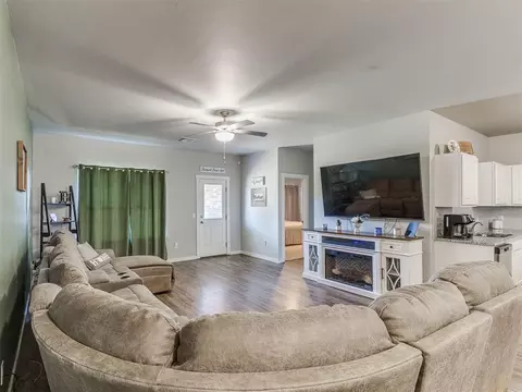29243 Apache Dr, Mcloud, OK 74851 photo 4