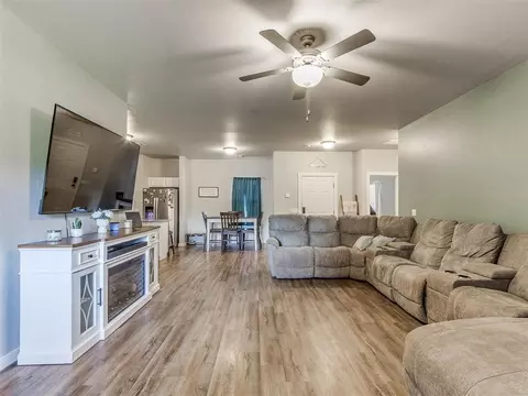 29243 Apache Dr, Mcloud, OK 74851 photo 25