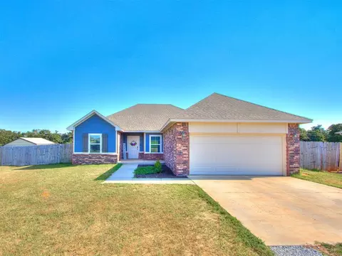 29243 Apache Dr, Mcloud, OK 74851 photo 2