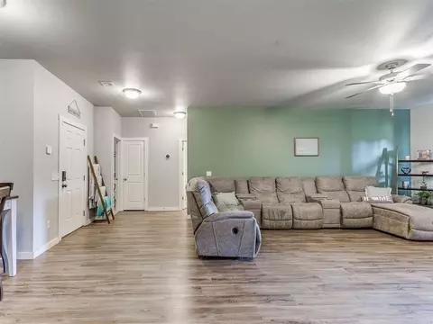 29243 Apache Dr, Mcloud, OK 74851 photo 24