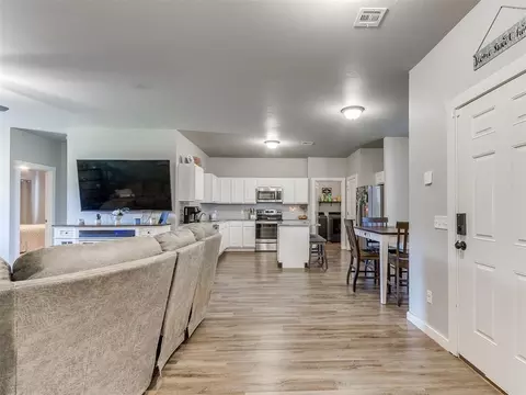 29243 Apache Dr, Mcloud, OK 74851 photo 23