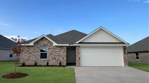 435 Park Place Dr, Newcastle, OK 73065