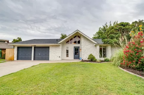 8208 NW 90th Ter, Oklahoma City, OK 73132