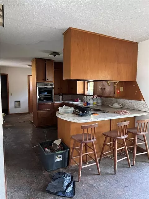 313 W Meek St, Wayne, OK 73095 photo 5