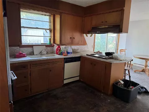 313 W Meek St, Wayne, OK 73095 photo 8