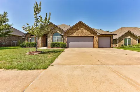 632 Signalman Rd, Yukon, OK 73099