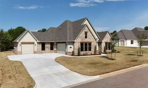 9109 Prairie Farms Dr, Mustang, OK 73064