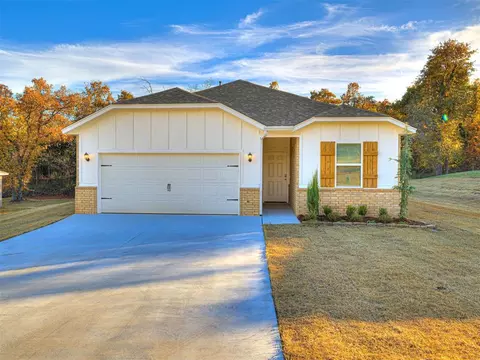 249 Stella Trl, Guthrie, OK 73044