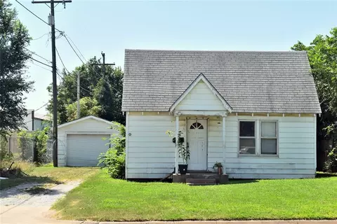 115 W Vine Ave, Enid, OK 73701