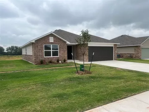 1216 E Ruger Ln, Mustang, OK 73064