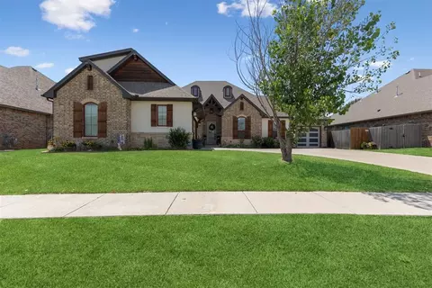 11612 NW 109th St, Yukon, OK 73099