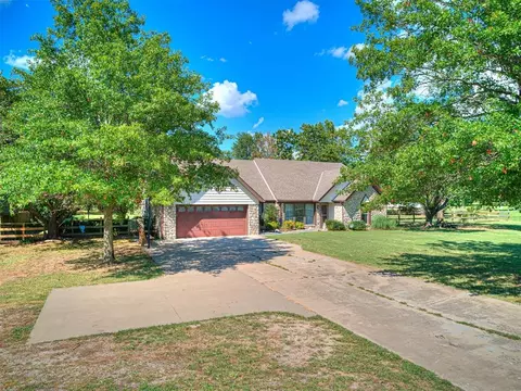 43310 Hazel Dell Rd, Meeker, OK 74855