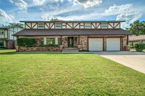 8805 Salsbury Ln, Oklahoma City, OK 73132