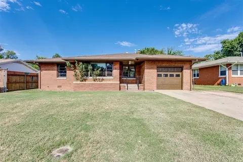 2309 W Glenhaven Dr, Midwest City, OK 73110