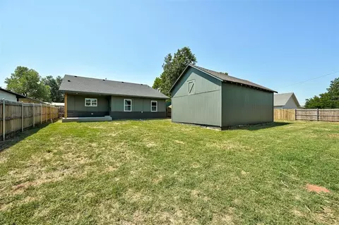 1802 E Harrison Ave, Guthrie, OK 73044 photo 26