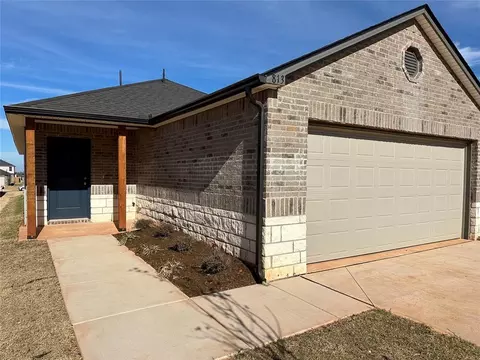 813 NE 101st St, Oklahoma City, OK 73131