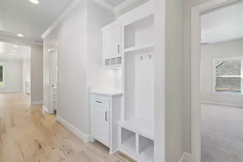 Entry Way - 29634 E Ridge Rd, Norman, OK 73072 photo 2 of 2