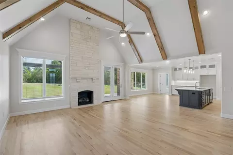 Living - 29634 E Ridge Rd, Norman, OK 73072 photo 2 of 7