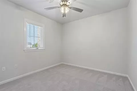 Bedroom - 29634 E Ridge Rd, Norman, OK 73072 photo 8 of 11
