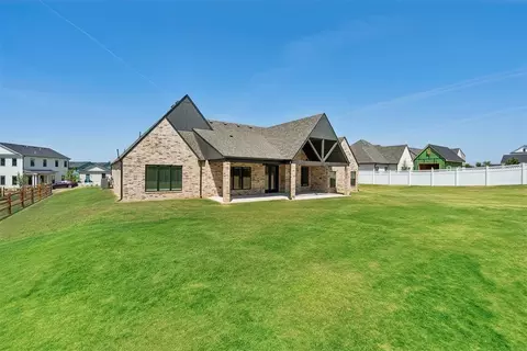 Exterior - 29634 E Ridge Rd, Norman, OK 73072 photo 3 of 5