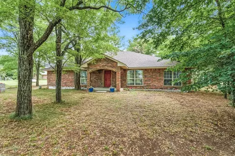967 Honeysuckle Dr, Tuttle, OK 73089