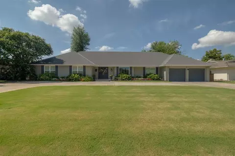 2916 Elmhurst Ave, Oklahoma City, OK 73120