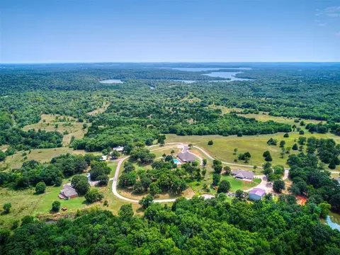 Ponderosa Drive, Sulphur, OK 73086