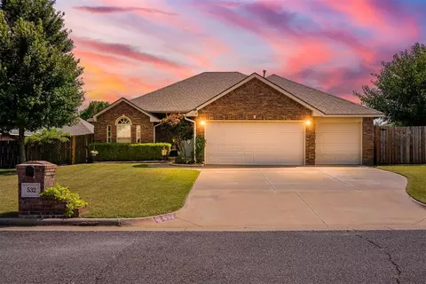532 NE 22nd St, Newcastle, OK 73065