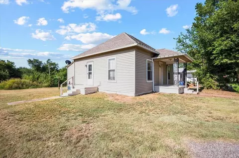 1223 E Springer Ave, Guthrie, OK 73044 photo 17