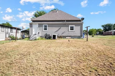 1223 E Springer Ave, Guthrie, OK 73044 photo 19