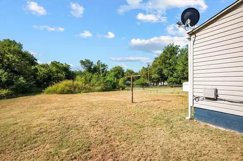 1223 E Springer Ave, Guthrie, OK 73044 photo 18
