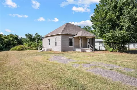 1223 E Springer Ave, Guthrie, OK 73044 photo 22