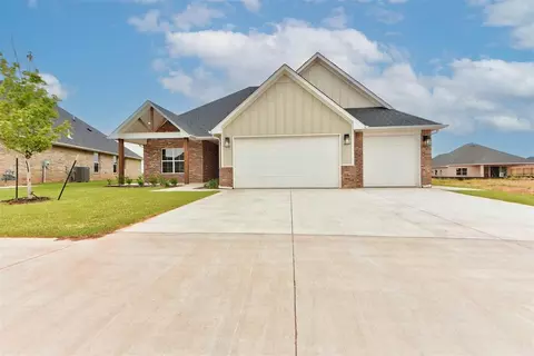 10417 SW 50th St, Mustang, OK 73064