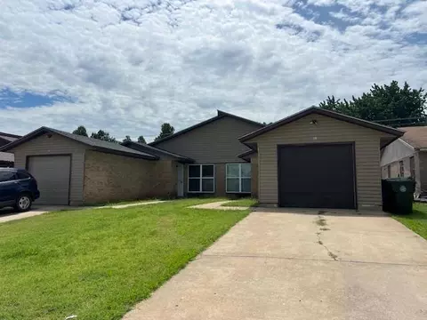 208 N Windsor Way Dr, Midwest City, OK 73110