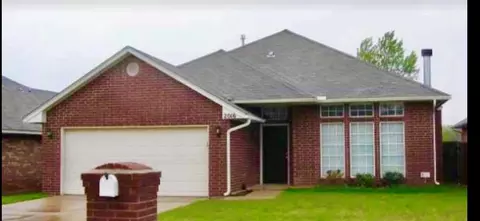 2016 Emerald Brook Ct, Edmond, OK 73003